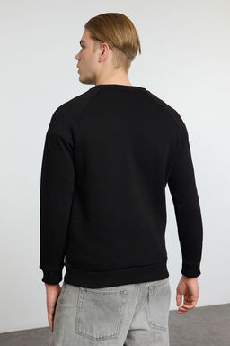 TRENDYOL MAN Siyah Regular/Normal Kesim Reglan Kollu Yaz? Bask?l? Sweatshirt TMNAW22SW0726 - Trendyolmilla фото 9