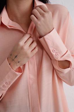 Базовая удлинённая рубашка свободного силуэта - Martichelli фото 123