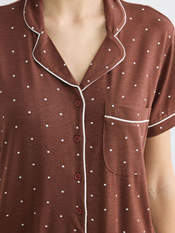 G?mlek Yaka Puantiyeli Kad?n Pijama Tak?m?