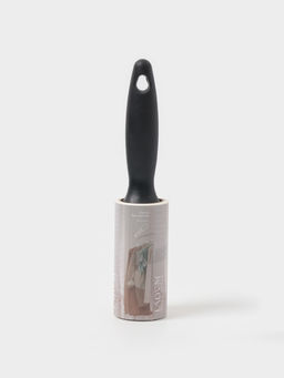 Цена за 2 шт. Ролик для чистки одежды LaDom, 60 листов, втулка 3.5×10 см, винтовая намотка