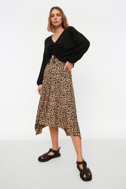 TRENDYOLMILLA Siyah Volanl? Asimetrik Yuksek Bel Midi Esnek Orme Etek TWOAW20ET0440  фото 15