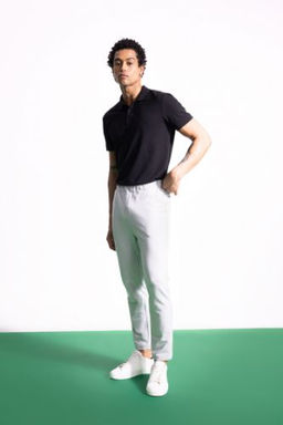 DeFactoFit Jogger Esofman Alt? Slim Fit Dar Kesim Beli Lastikli Cift Cepli Standart Paca