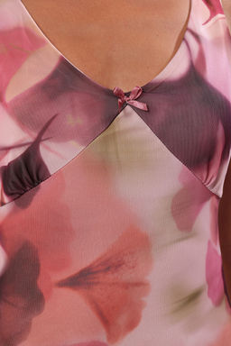 Cok Renkli Fitted/Vucuda Oturan Soyut Fiyonklu Maxi Tul Esnek Orme Elbise TWOSS25EL00361