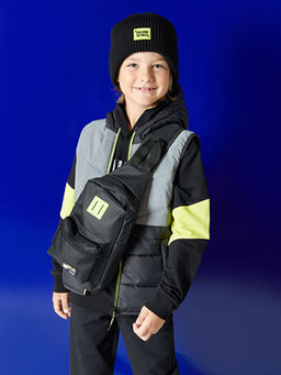 Kap??onlu Reflekt?r Detayl? Erkek ?ocuk ?i?me Yelek