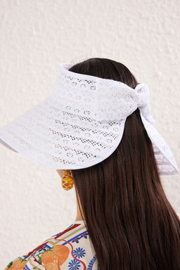 Beyaz Fiyonklu Plaj Sapka TBESS25SP00001 - Trendyolmilla фото 2