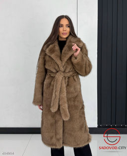 Шуба женская с искусственным мехом