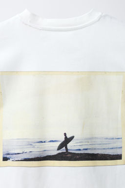 CAMISETA FOTOGRAF?A PUKAS SURF / Blanco