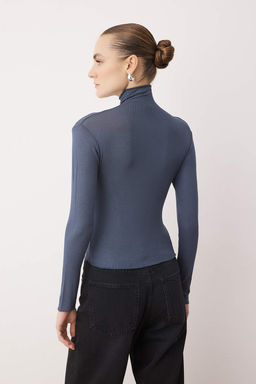 Antrasit Transparan Dik Yaka Esnek Normal Boy Orme Bluz TWOAW26BZ00266