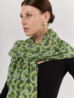 Большой, мягкий, тонкий и очень нежный двусторонний палантин с рисунком.