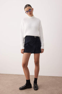 Ekru Sakal/Yumos Iplikli Crop/K?sa Triko Kazak TWOAW26KZ00192 - Trendyolmilla фото 2