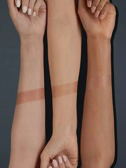 Бронзер Sun Lover Glow Bronzing Powder, 010 Sun-kissed Bronze 225488