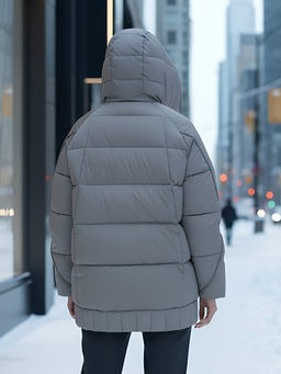 Куртка зимняя женская с капюшоном модная коричневого цвета 7651K - Visdeer фото 19