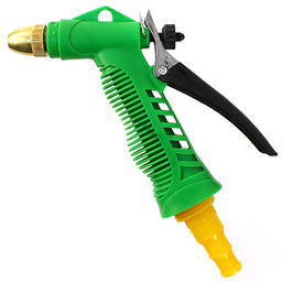 Насадка-распылитель на шланг, подходит для шлангов д1/2", 3/4", 1", 3 типа струи, пластик/металл, фиксатор, на картоне (Китай)