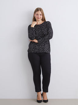 B?y?k Beden Bisiklet Yaka Desenli Bluz