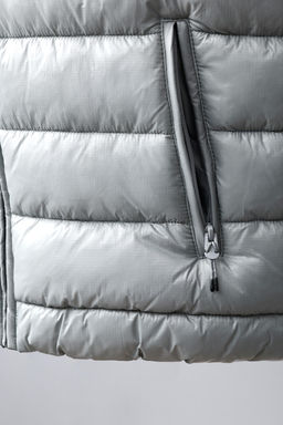 ULTRALIGHT TEXT GILET - Zara фото 22