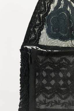 DRESS WITH CONTRAST EMBROIDERY AND BEADS - Zara фото 8