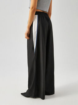 10200460039 Брюки жен. Rocky черный - Concept club фото 7