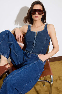 Limited Edition Mavi Ask?l? Crop %100 Pamuk Denim Bluz TWOSS26BZ00427