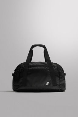 MALETA DEPORTIVA MULTIFUNCI?N 40L / Negro