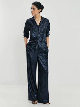 Блузка из блестящей ткани / Zarina