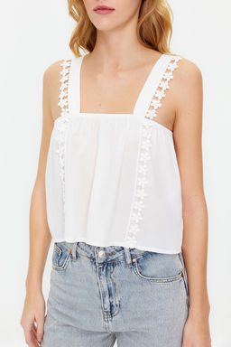 Ekru Dantel Detayl? Crinkle Dokuma Bluz TWOSS24BZ00024