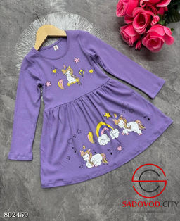 Платье для девочки с рисунком