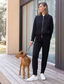 D49.015 Джемпер женский черный