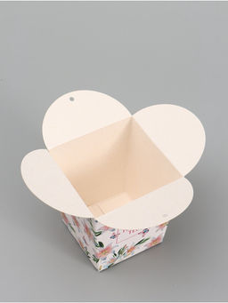 Цена за 5 шт. Бонбоньерка «Лилии», 7.5×8×7.5 см