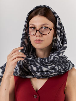 Большой, мягкий, тонкий и очень нежный двусторонний палантин с рисунком