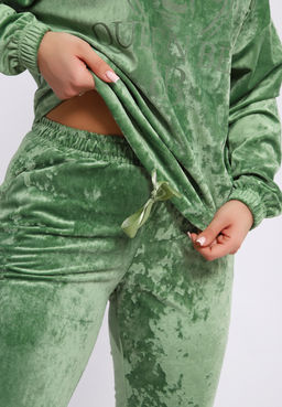 Костюм велюровый 635П