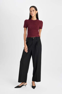 Укороченный свитер в рубчик с короткими рукавами и круглым вырезом - Defacto фото 2