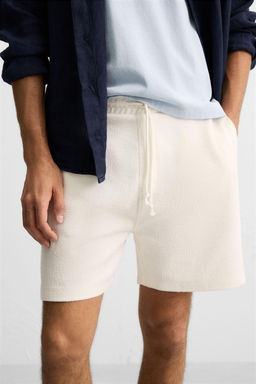 TEXTURE JOGGER BERMUDA SHORTS - Zara фото 5
