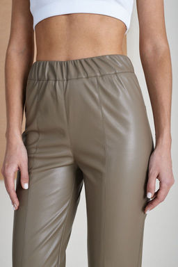 64984 Брюки. Уцененный товар