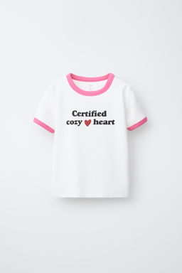 CAMISETA RIB CONTRASTE TEXTO / Rosa pastel