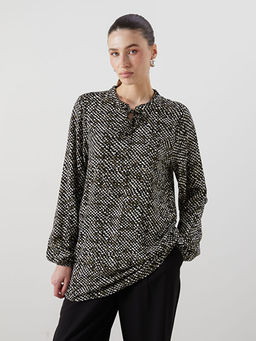 Ba?lamal? Yaka Desenli Bluz