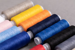 Нитки Nitka U 150D/1 non-twisted 100% полиэстер 365 м 10 шт