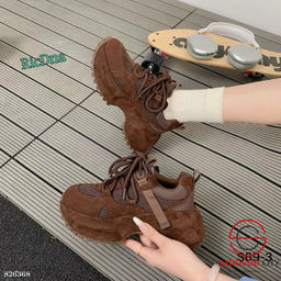 Кроссовки женские весенние