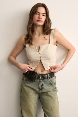 Топ изо льна с фигурным вырезом