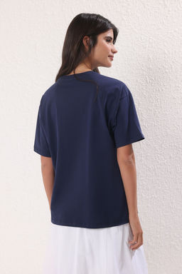 TRENDYOLMILLA Beyaz %100 Pamuk Kalp Slogan Bask?l? Oversize/Rahat Kesim Orme T-Shirt TWOSS24TS00139  фото 11