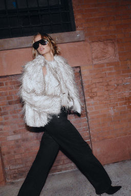 Z1975 REGULAR FIT HIGH-WAIST COATED JEANS