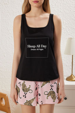 Trendyolmilla Siyah %100 Pamuklu Hayvan Desenli Sloganl? Sortlu Orme Pijama Tak?m? THMSS25PT00171 фото 3