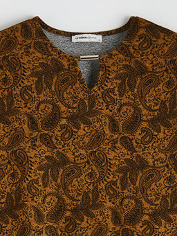 Bisiklet Yaka Desenli Bluz