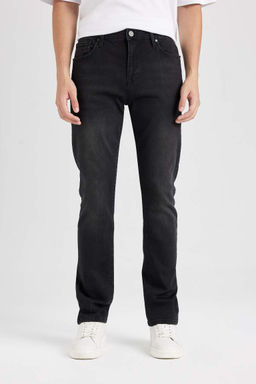 Джинсовые брюки Sergio Regular Fit Normal Mold с нормальной талией и зауженными штанинами