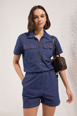 TRENDYOLMILLA Indigo Denim Gorunumlu Dugmeli K?sa Sortlu Tulum TWOSS25TU00044