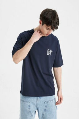 Comfort Regular Fit Rahat Kal?p Bisiklet Yaka Bask?l? K?sa Kollu Tisort