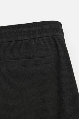 TEXTURED JOGGER BERMUDA SHORTS - Zara фото 18