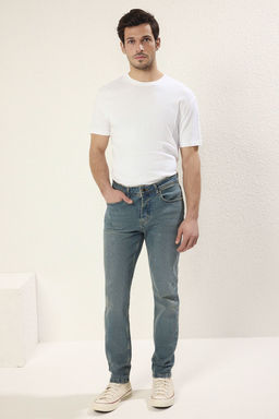 TRENDYOL MAN Indigo Esnek Kumas Skinny Dar Kesim Jeans TMNAW20JE0434