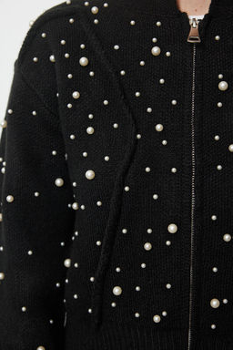 Siyah Yumusak Dokulu Fermuarl? Tas Islemeli Ceket Gorunumlu Triko H?rka TWOAW25HI00168