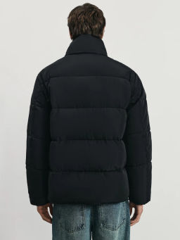 Куртка с потайным капюшоном / Zarina