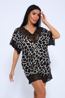 Пижама 375708  с шортами и футболкой кружевная